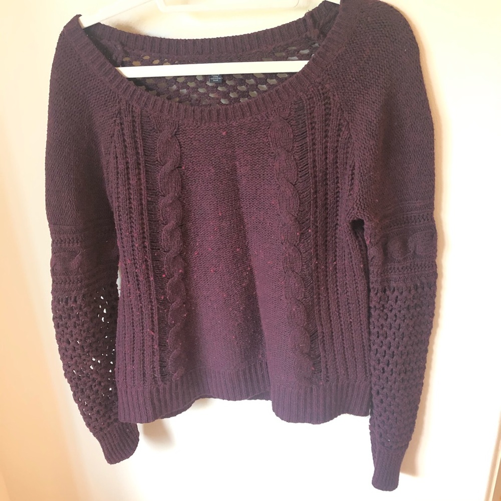 American Eagle Sweater